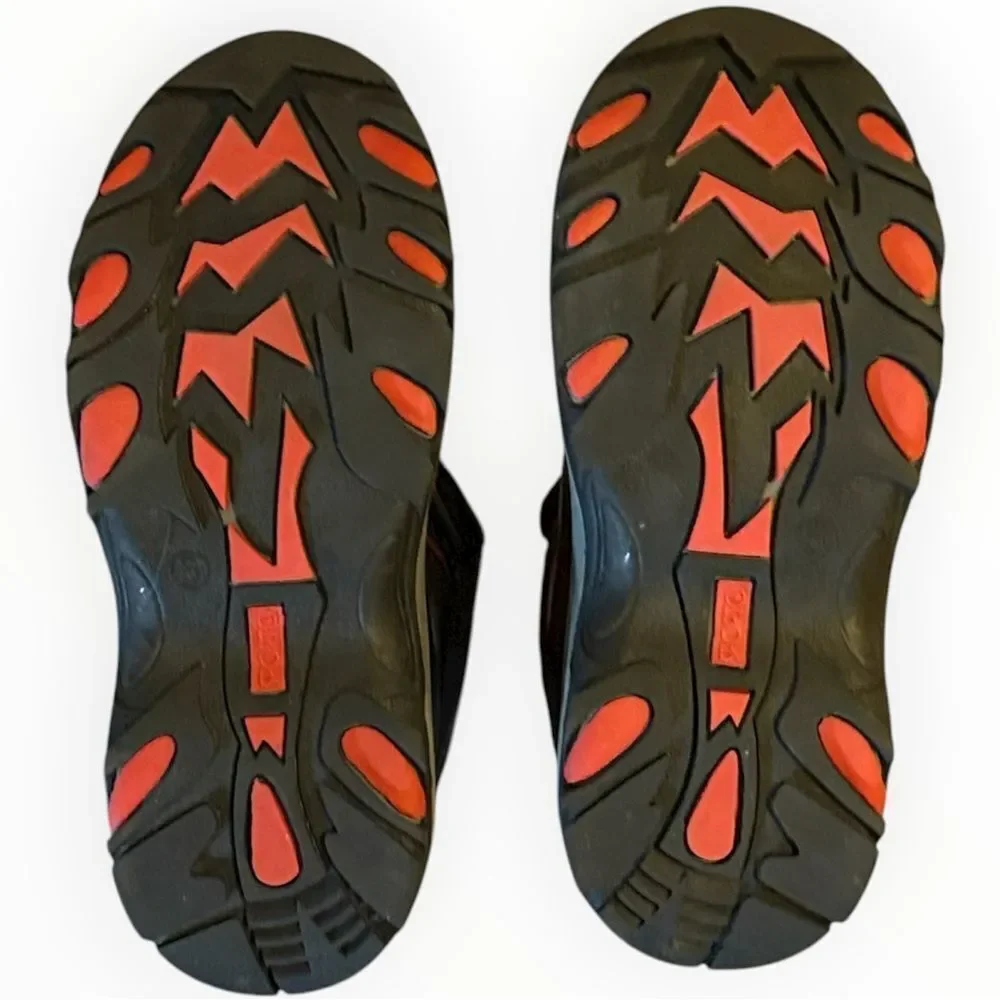 Sporto Boys Snowboard Boots!
